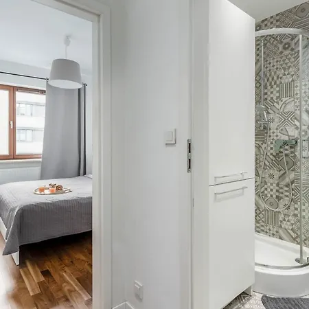 Chill Apartments Airport Residence Varsavia Esterno foto