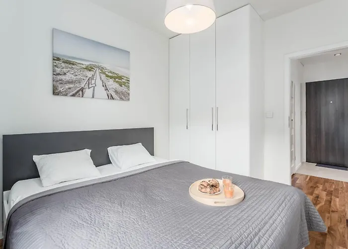 Chill Apartments Airport Residence